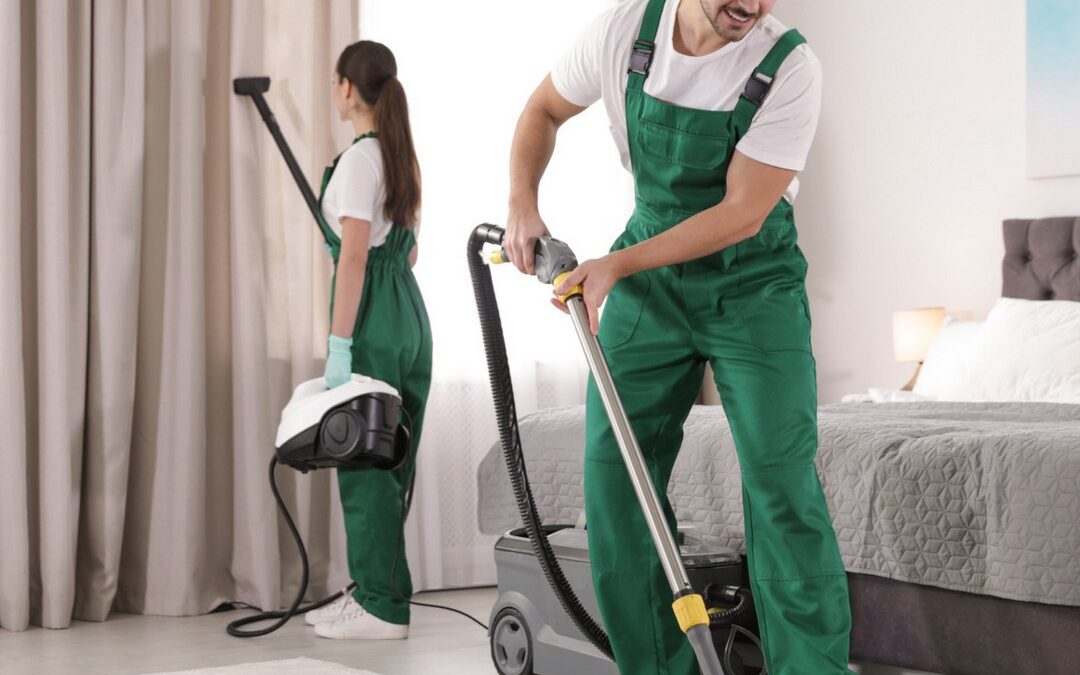5 Signs You Should Hire a Cleaning Company to Clean Your Home